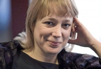 logo Ángela Vallvey