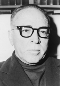logo Dalton Trumbo